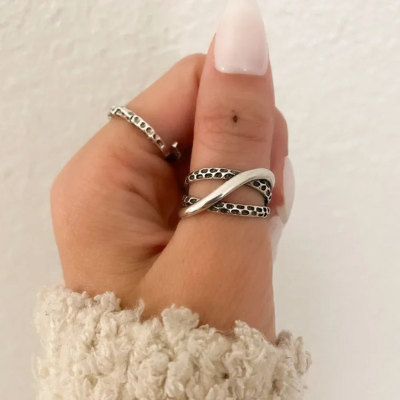 925 Sterling Silver Textured Ring Band Stackable Dainty Ring Hammered Ring - Picture 9 of 11